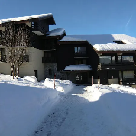 Fonctionnel Pres Des Pistes Avec Kitchenette Et Parking - Fr-1-181-2548 Apartment *